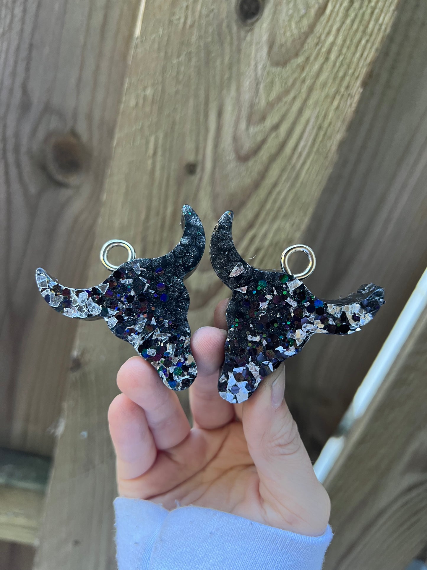 Glitzy Bull Skull Vent Clips