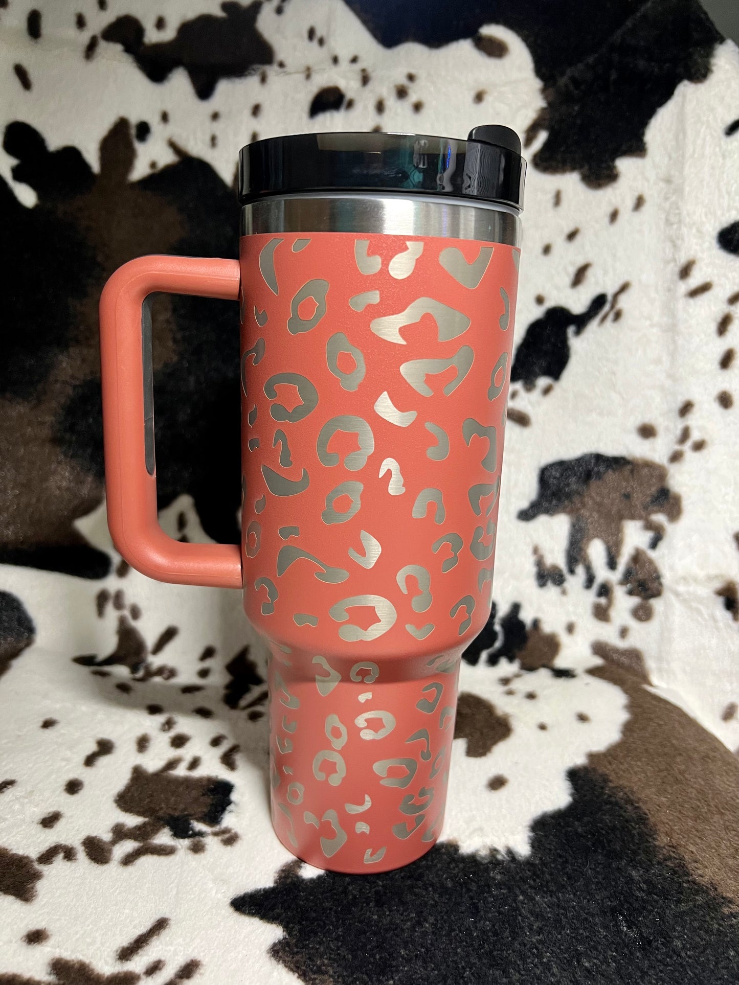 Leopard Print Engraved 40 Oz