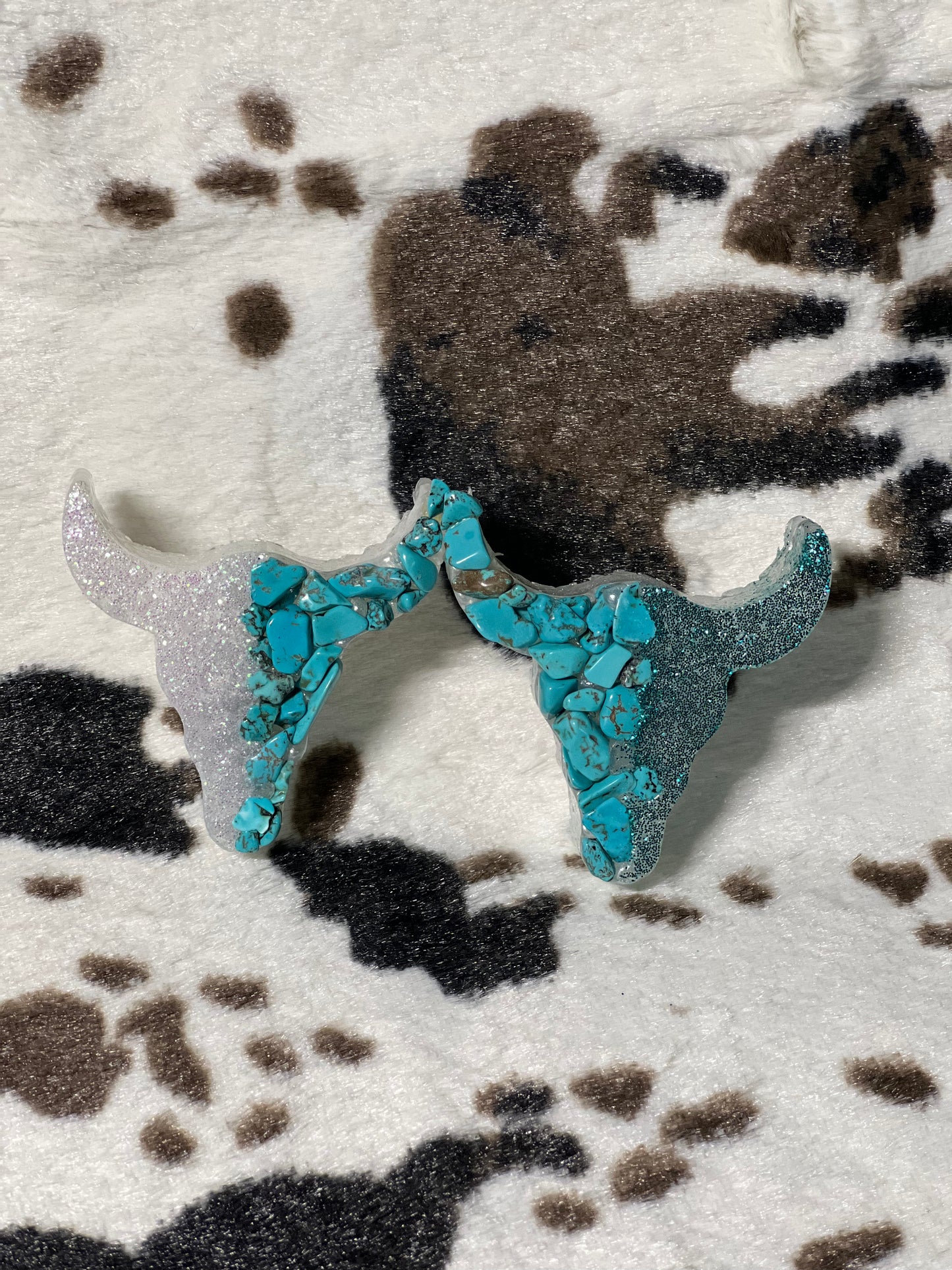 Turquoise Stone Bull Skull Vent Clips